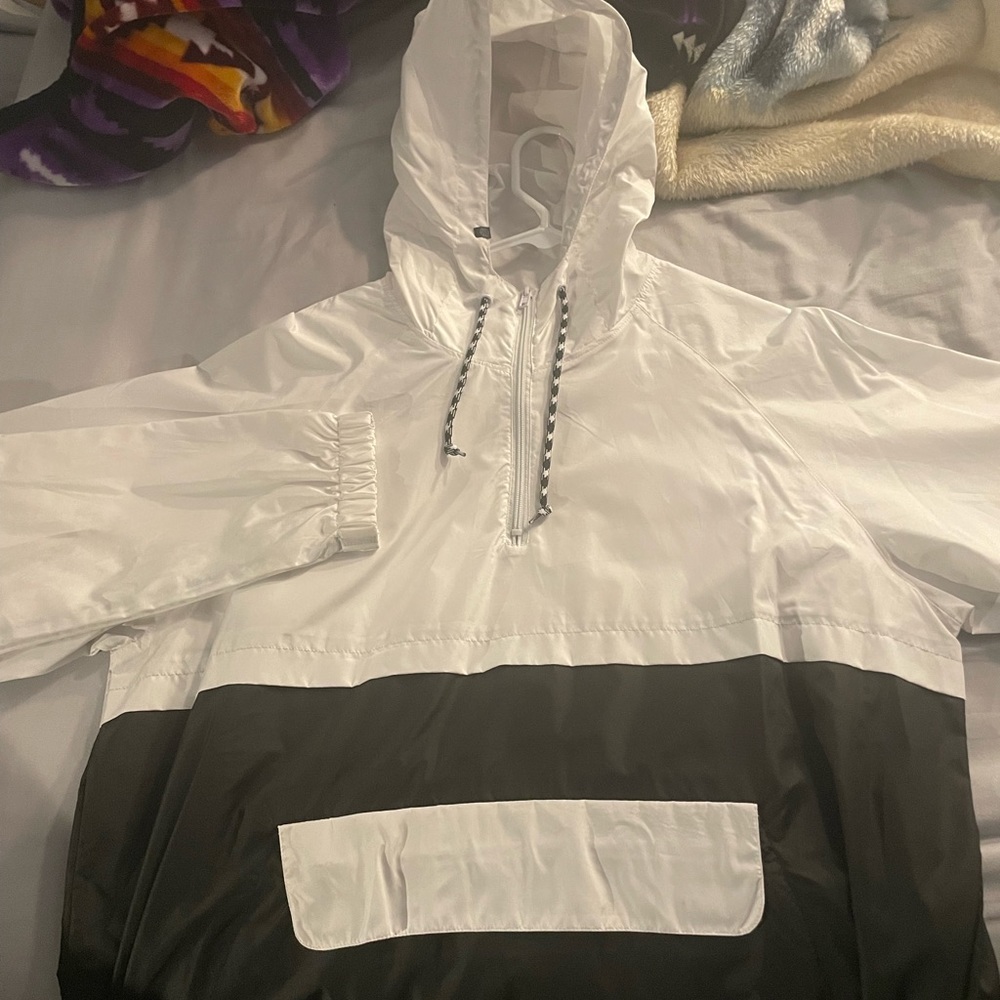 Zine wind breaker